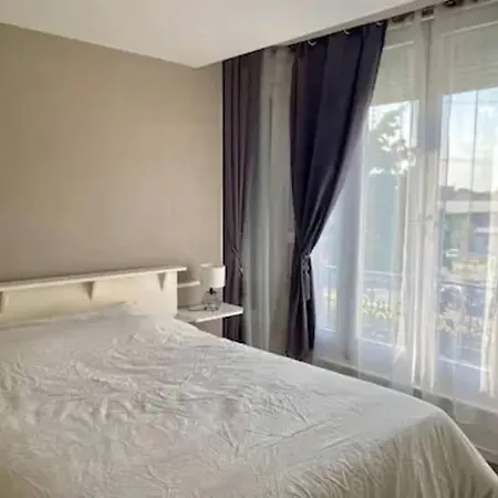 Le Grand Cosy - Gare Sncf